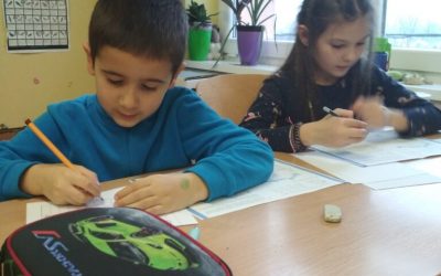 Nyelv-Ész-ek és Matek-Ász-ok